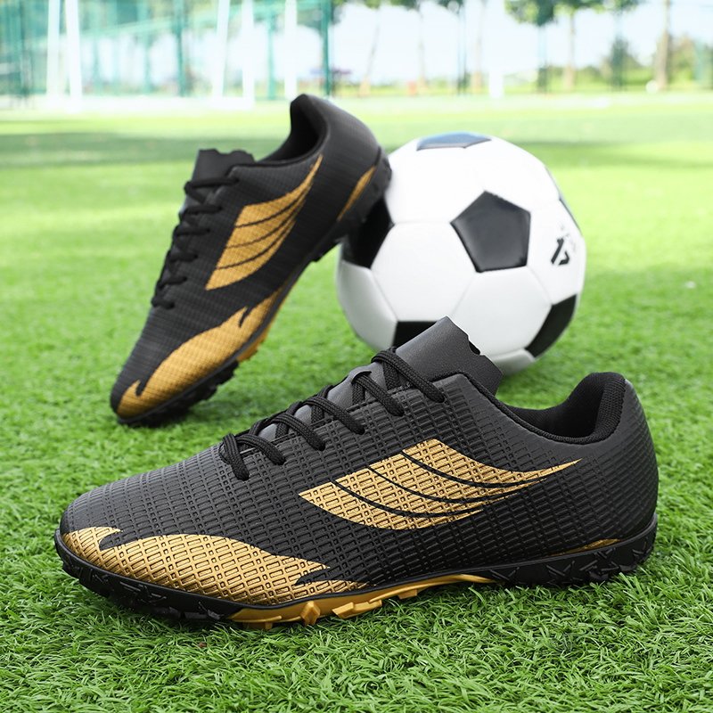 Wholesale Oem Odm custom original trend flat training sports football competition fashion classic men's and women's soccer shoes