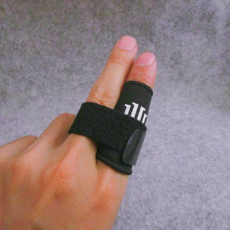 Basketball football ribbon nursing cover protective fingers Kobe Ibn European joint protective equipment supplies