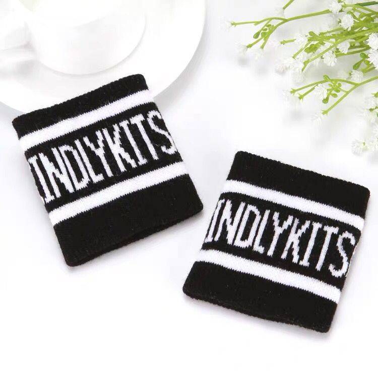 DNL wrist care pair