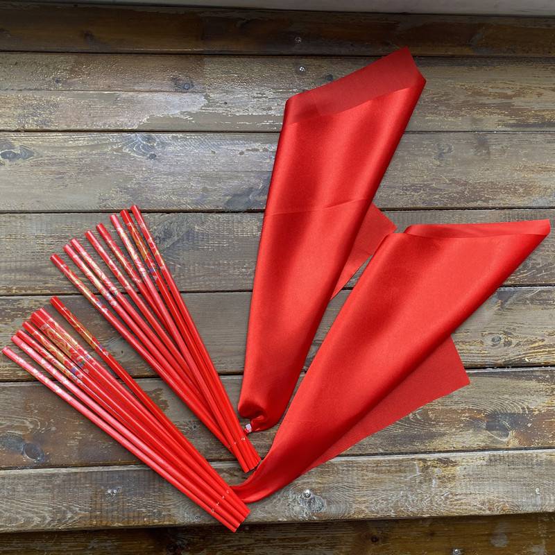 Children's style-chopsticks are 24cm long [2 pairs of 16 roots+red silk 35 cm]