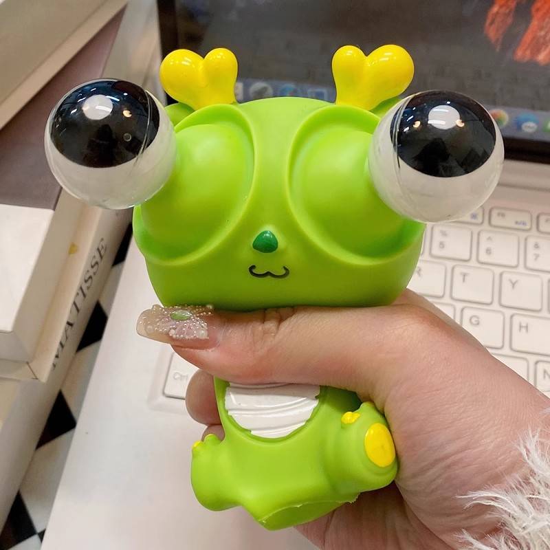 Blast -eye dragon light green