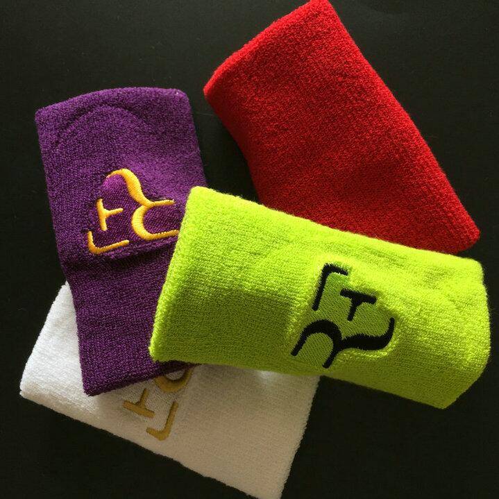 RF Federer pure cotton tennis badminton basketball super sucking sweat and extended towels 7.5cm × 12.5cm