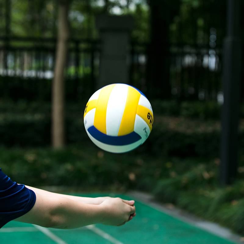 Deli Anginet F1257 Primary School No. 4 Volleyball No. 5 training Sports Special PU volleyball