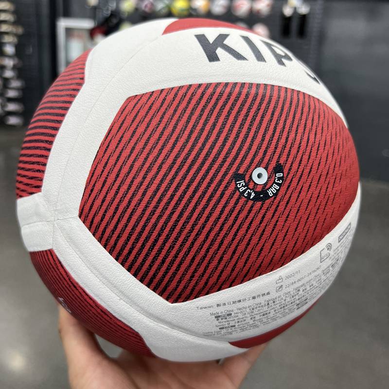 DECANON'S HOT-KNIT VOLLEYBALL V. 900 FOR HIGH SCHOOL STUDENTS