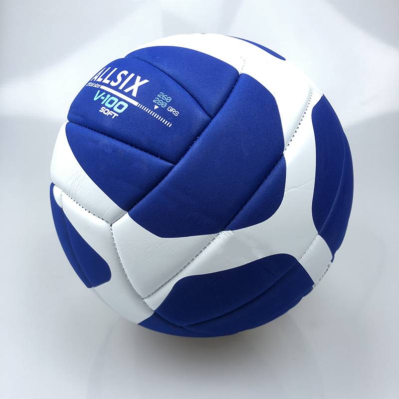 Diccanon volleyball for boys and girls in junior high school, boys and girls in smug sand beach adults
