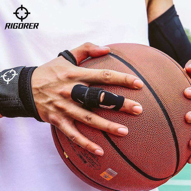 Persistent basketball finger protective sleeve condom Pressure and extended volleyball bandage professional sports protection appliance