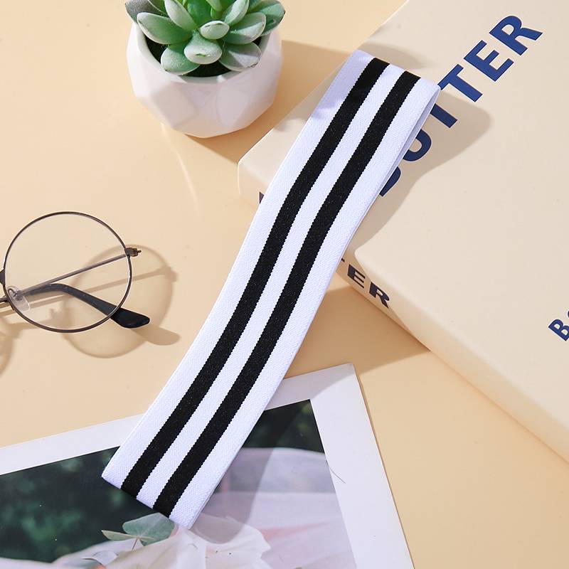 White -bottom stripe