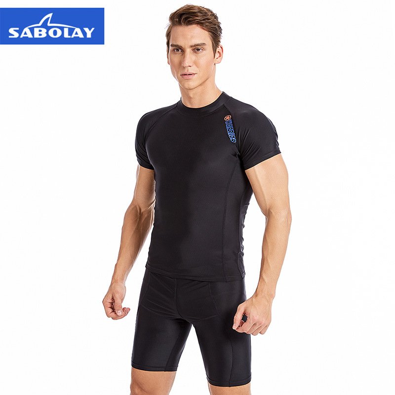 A new, big, cross-border swimsuit, shorts, shorts, and a surfing suit, and a dry adult swimsuit