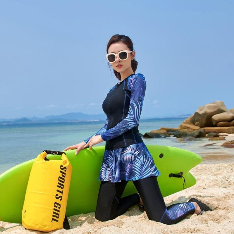 The Red Swimsuit Red is a long-sleeved, long-sleeved, long-sleeved, long-sleeved, wet-skinned swimsuit