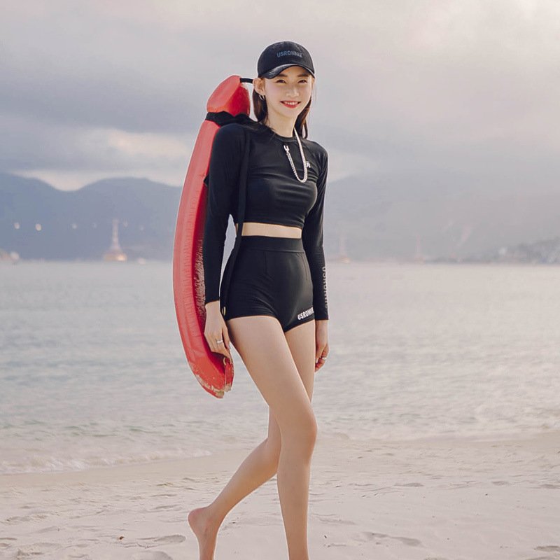 2023 Korea Springs Swimsuit, new, long-sleeved, flat-banded, conservative surfing suit for women