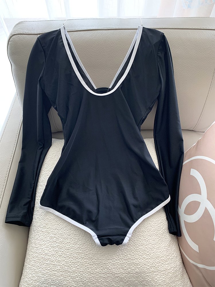 2024 new bathing suit, a stylish spa, a long-sleeved, black swimsuit