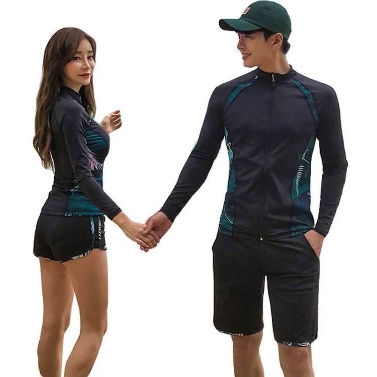It's for new couples. Long-sleeved, long-sleeved, surfing suit with sun-proof zipper swimsuits