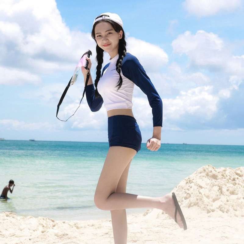 The new 2020 bathing suit, the Korean Conservative Partition Covers two sets of swimsuits, long-sleeved surfing suit, hot spring bathing suit