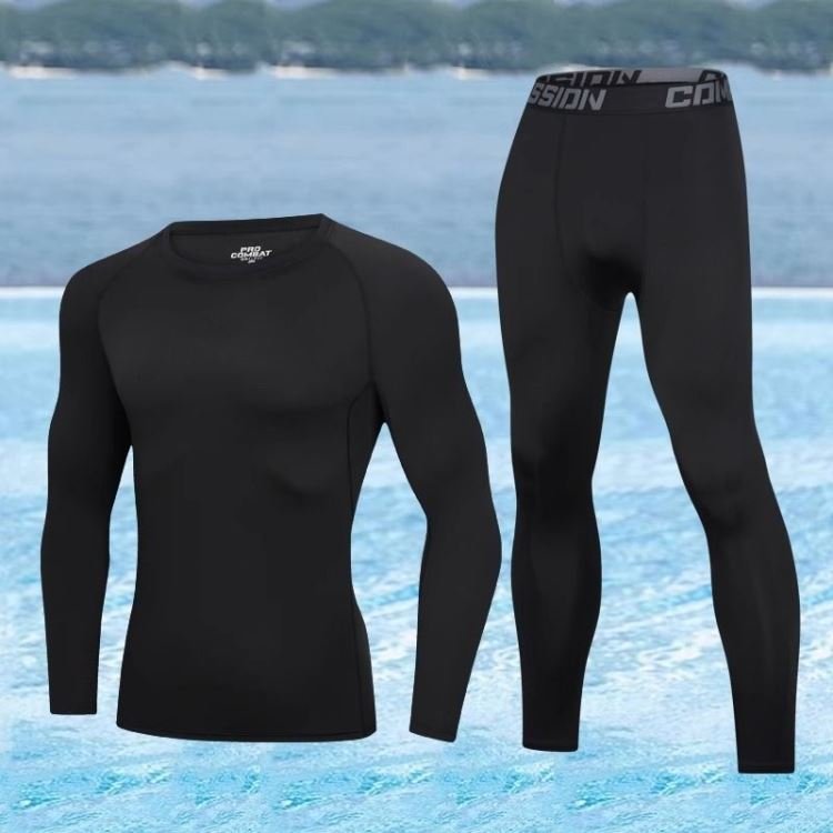 Swimming suit for men in bathing suit, long-sleeved shorts, and for men in bathing spring jellyfish