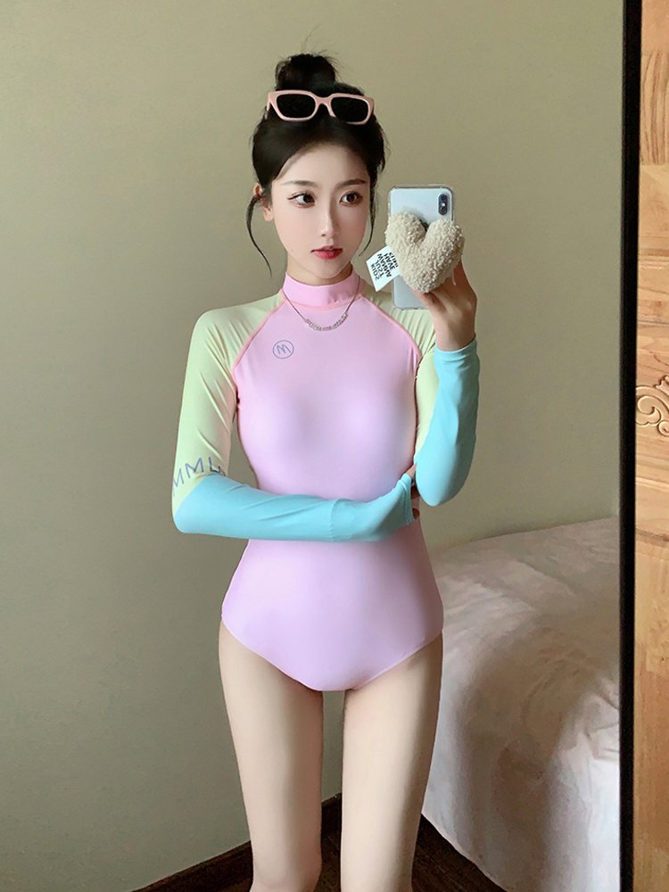 The swimsuit girl, 2024, co-conserve long-sleeved, short-sleeved, twirly-sleeved, surf-covered, waterproof