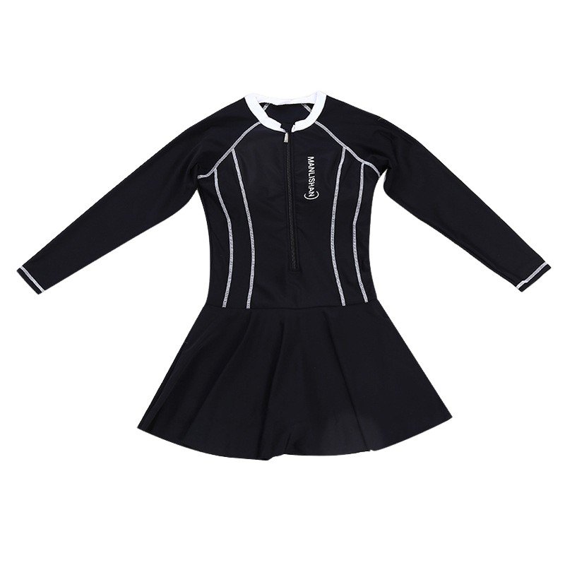 The ladies' swimsuits, long-sleeved, tweed-up, conservative, chubby girls, skinny surfer swimsuits