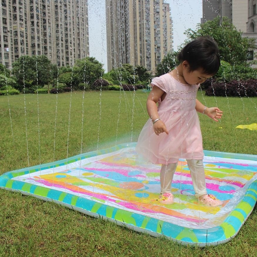 New inflatable field, double-and-triple squirt toy, adult water-jet board