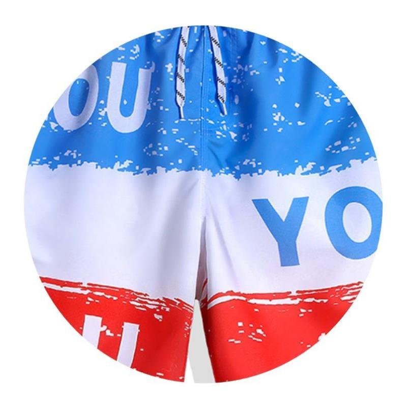 The beach pants can get in the water for a five-minute dry man's bathing pants in a hot spring to avoid embarrassing couples' seaside shorts