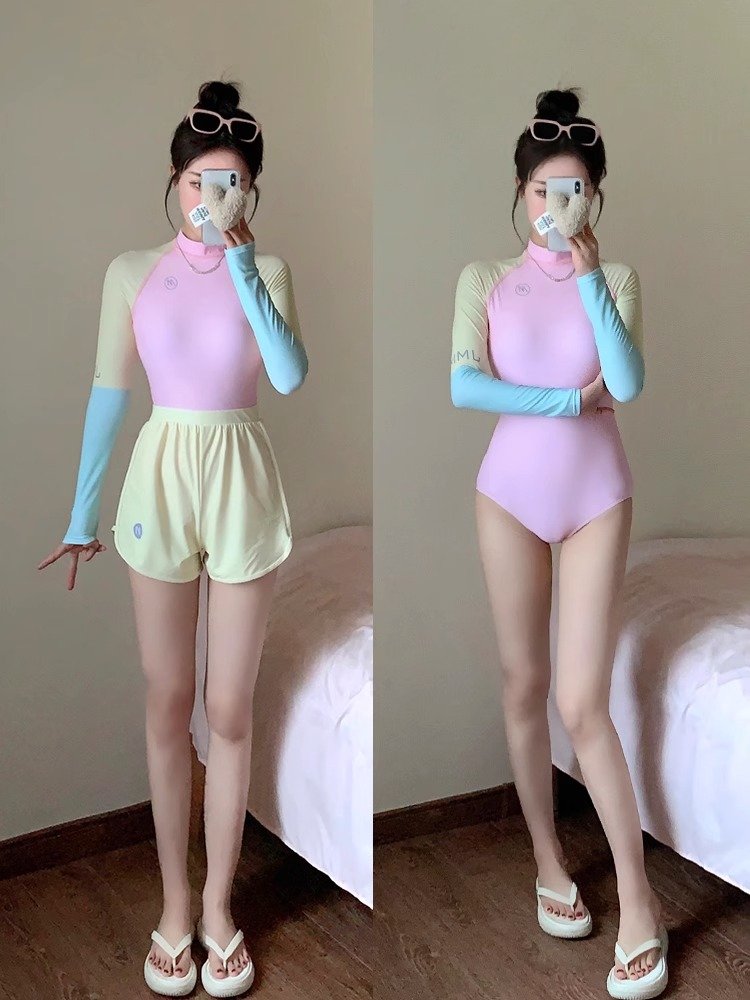 Swimming suit for students in long-sleeved sunscreen sports