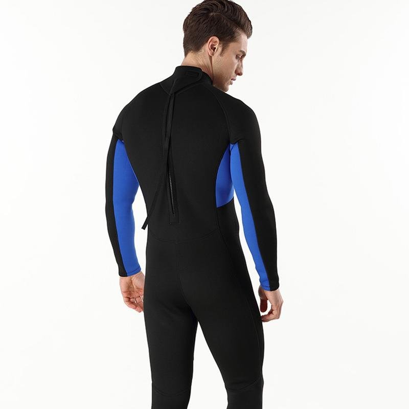 A multi-yard option for men with long-sleeved long-sleeves and a professional training bathing suit for a warm submersible suit for autumn and winter