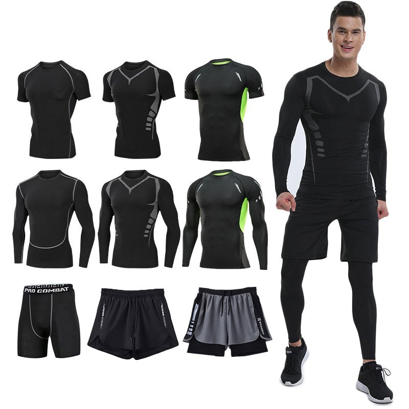 A bathing suit for a man with a long-sleeved man with a bathing suit full of hot springs