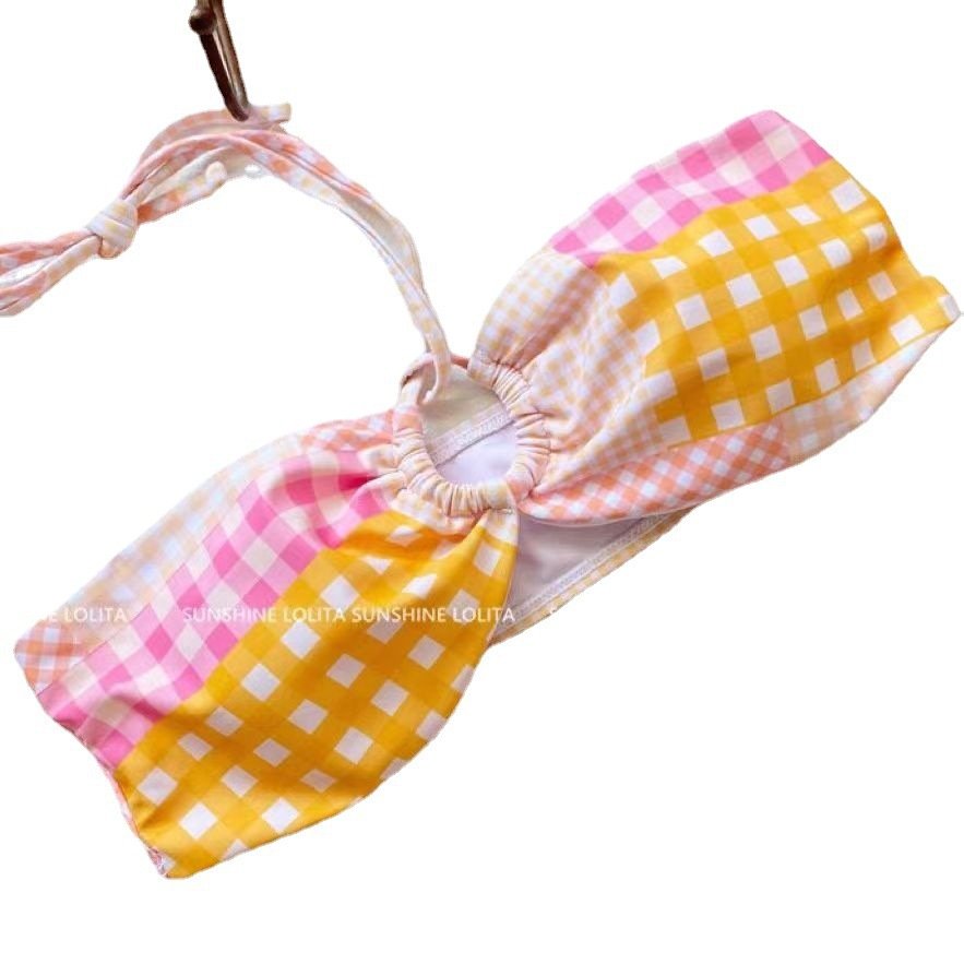pink orange plaster with a bikini with a three-point bikini swimsuit girl, sanya