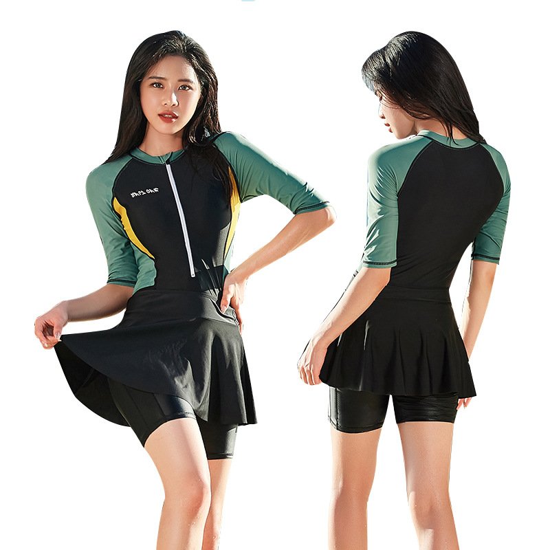 A half-sleeved, new, large-size dive suit swimsuit