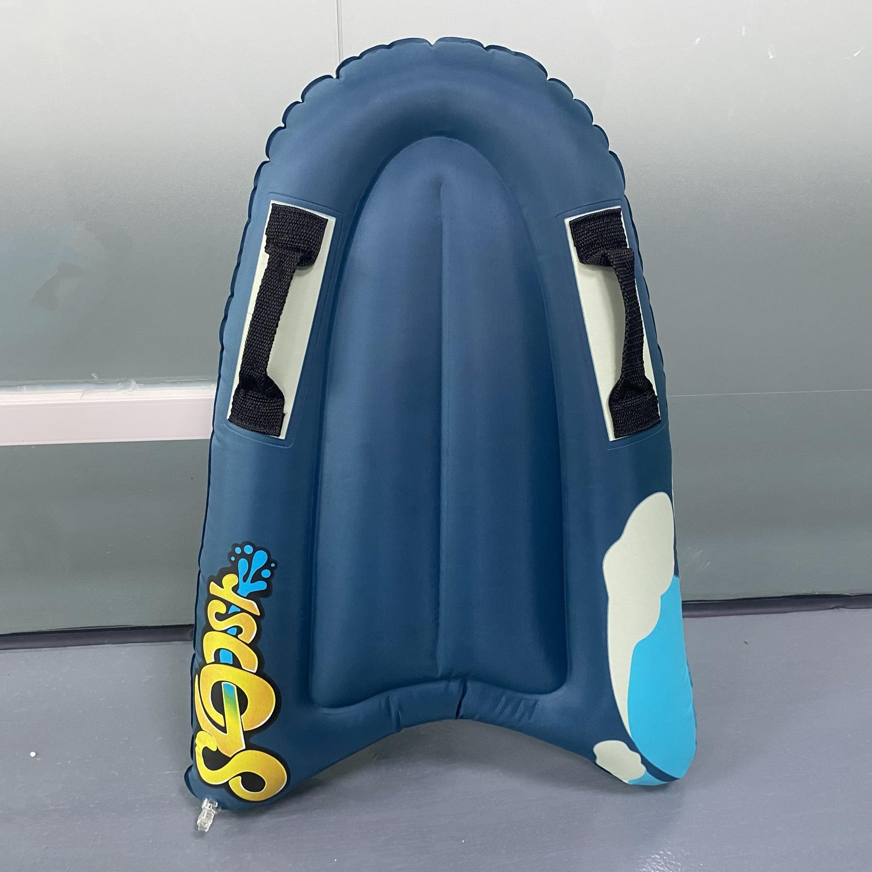 Swimming skateboard children water-inflated surfboards with party board adults to learn to swim sea surfboards