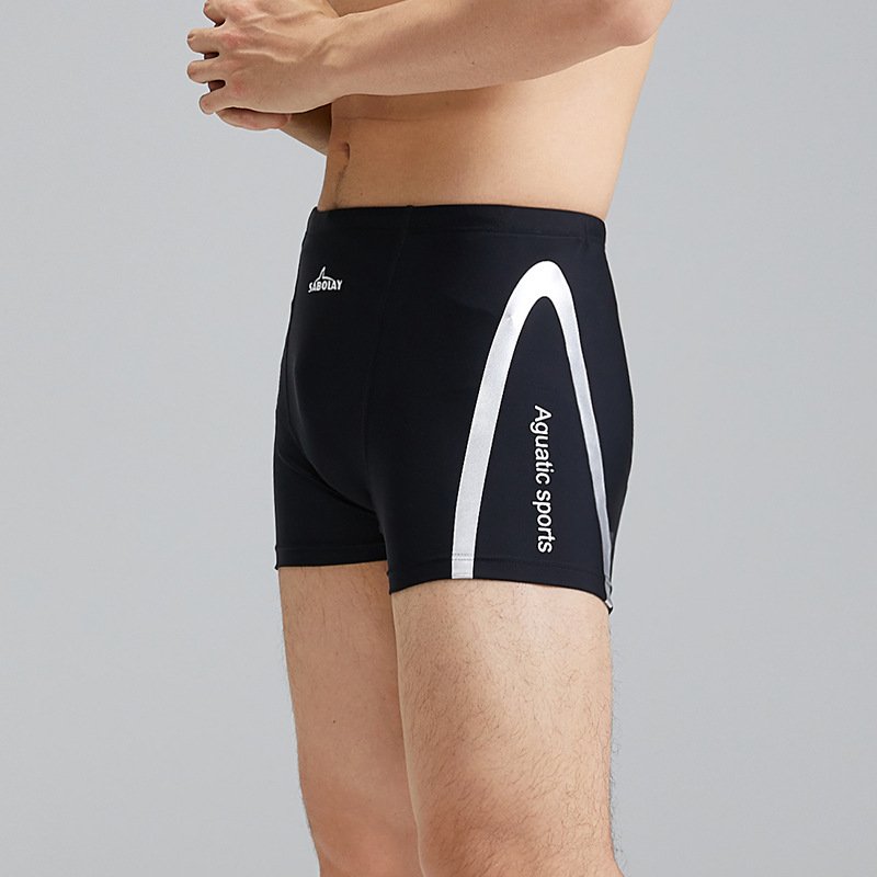 THE SABOLAY MAN'S LARGE-SIZE BATHING SUIT, SUNSCREEN BATHING SUIT, HOT SPRINGS DRY THE COMFORTABLE SURFING MAN'S SHORTS