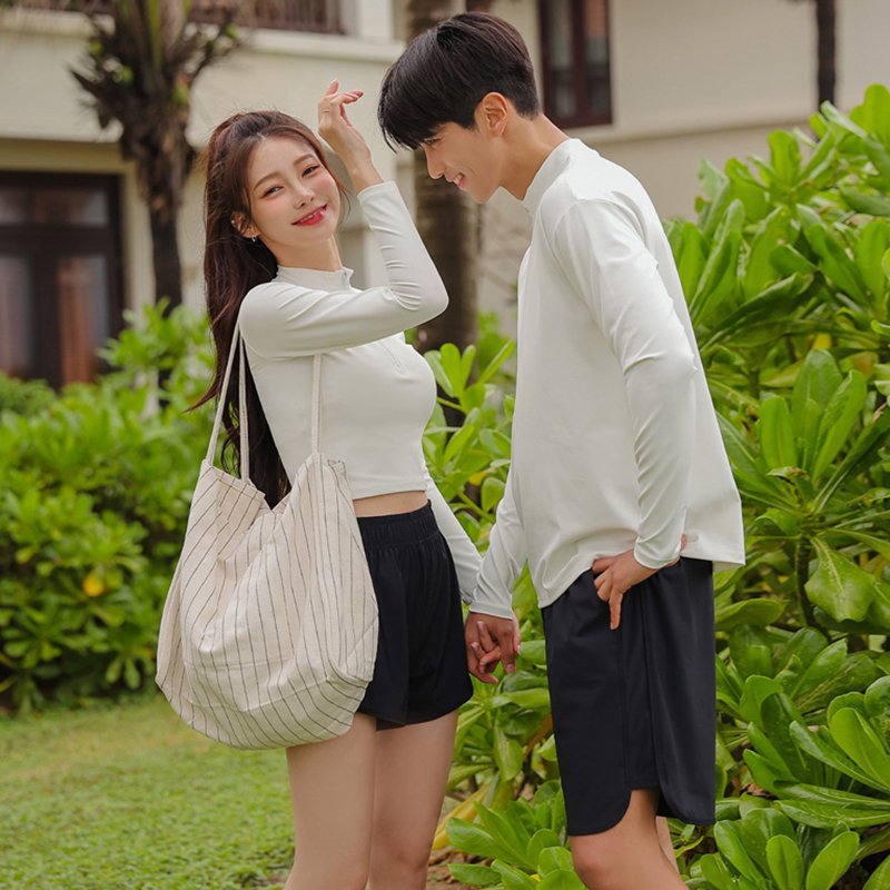 The two-piece long-sleeved-sleeve-sleeve-sleeve-sleeve man with a warm-dry-dry-and-swipe lover