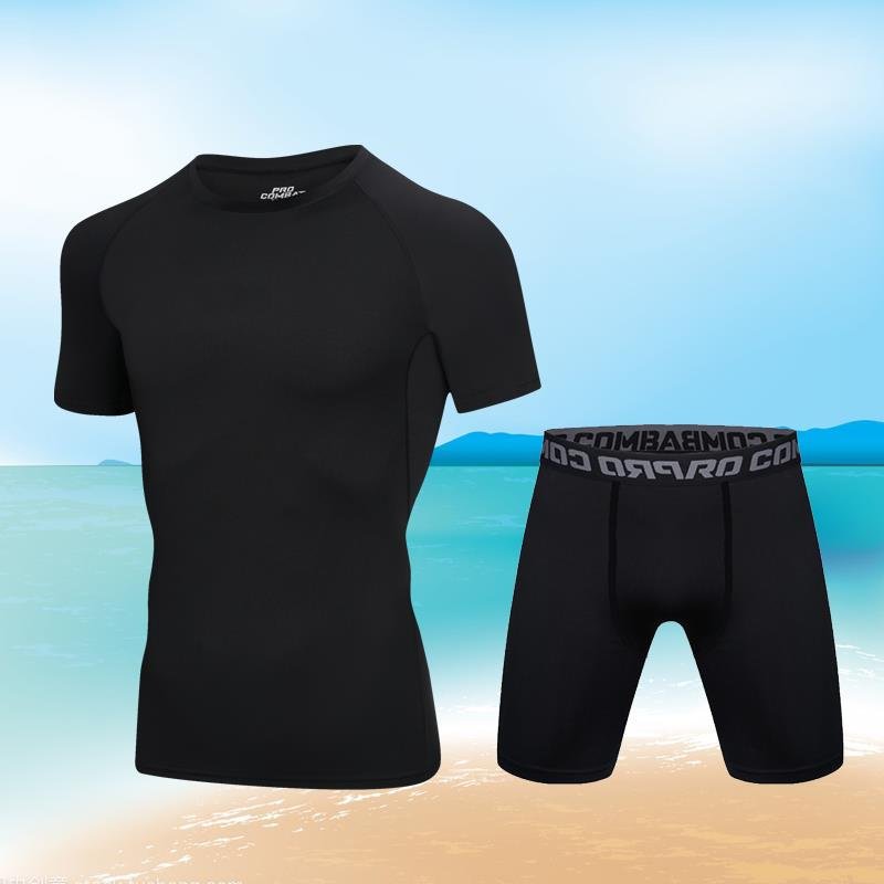 Swimsuits for boys with swimsuits, long sleeves, sunscreens, and awkward swimsuits