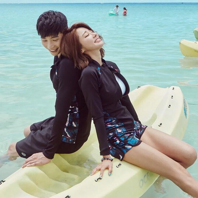Korean diving suit with long-sleeve surfing suit with sunscreen swimsuits drying up the couple's jellyfish suit