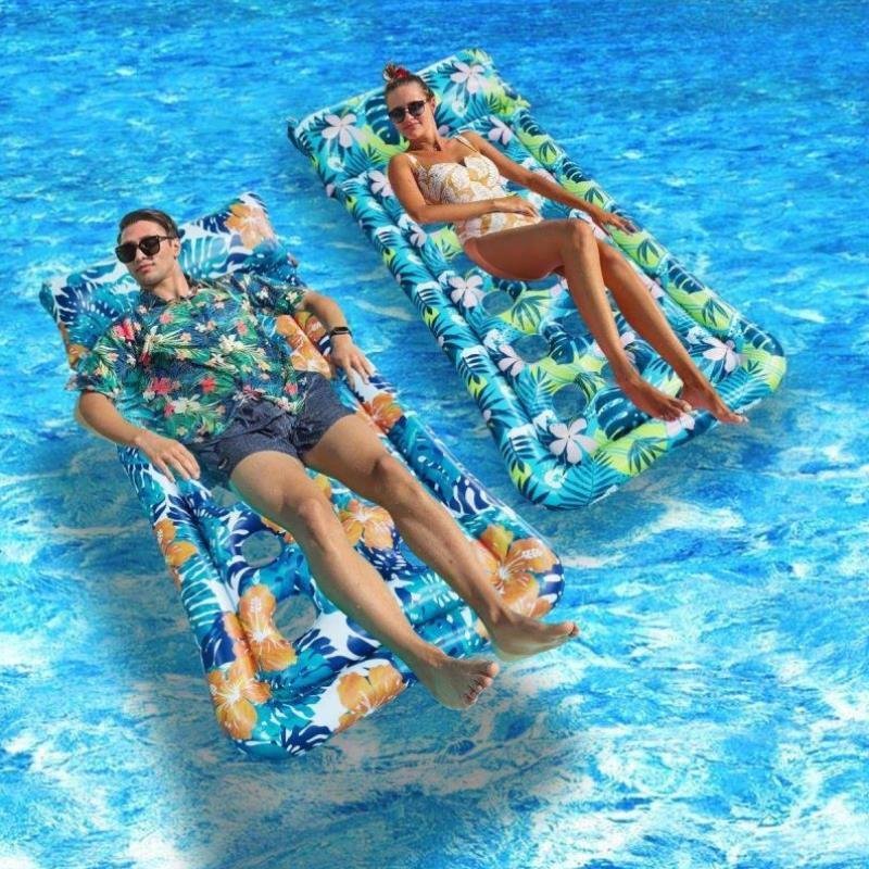 The water floater bed adult sea surfer pool inflates large floating toys on a cycling gasket