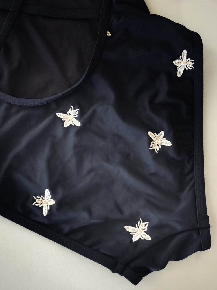 2024 heavy work embroidered the little bee's racing suit, and the skinny, sexy back-swam suit