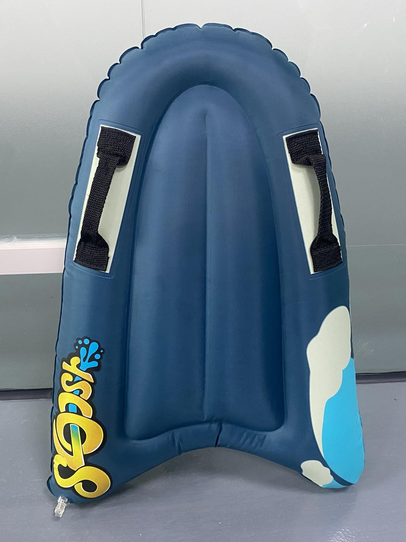 Swimming skateboard children water-inflated surfboards with party board adults to learn to swim sea surfboards
