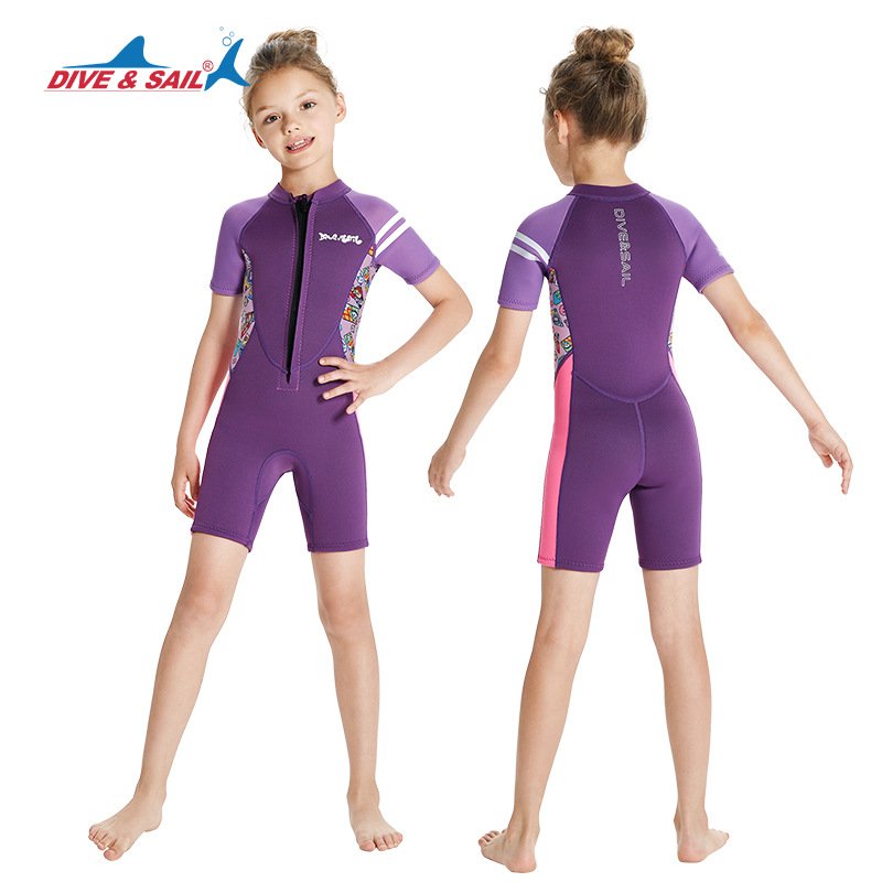 THE NEW CHILDREN'S WARM BATHING SUIT, 2.5MM SHORT-SLEEVE DIVINATION SUIT, WITH A THICK SWIM AND SURF AND COLD DIVINATION SUIT
