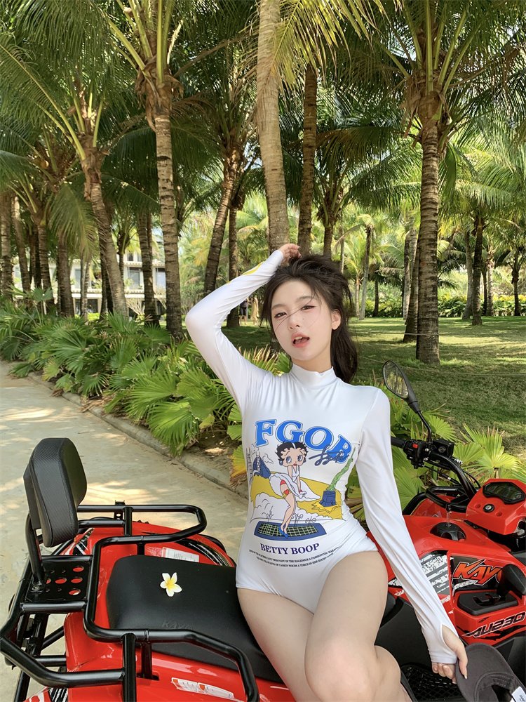 Korean Scrambling Women's Scrawny Scrawny Long-Sleeve Cartoon Surfstress Movement Swimming suit