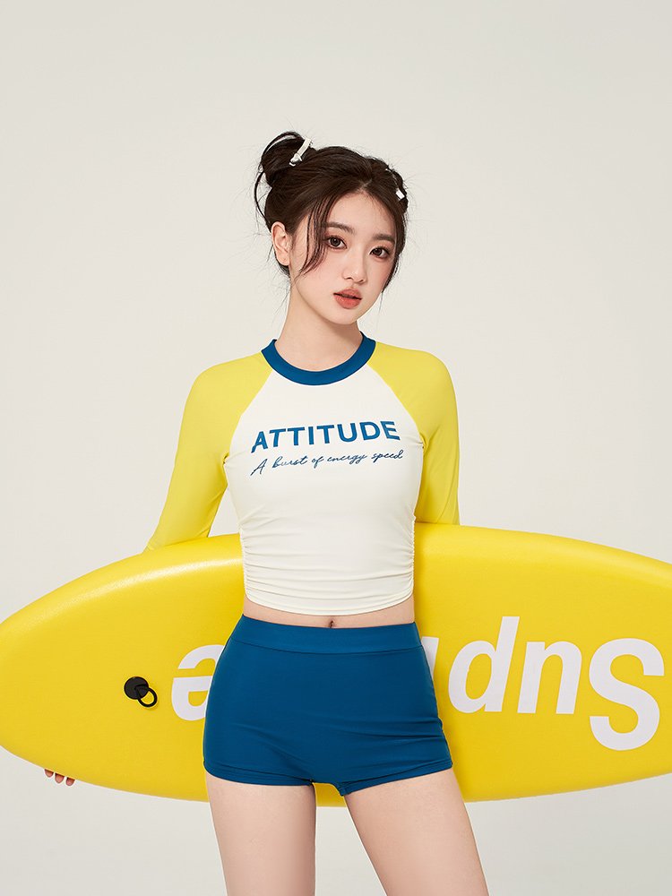 The lady with a sunscreen bathing suit, an adult, has a 2024 flattened seaside diving suit