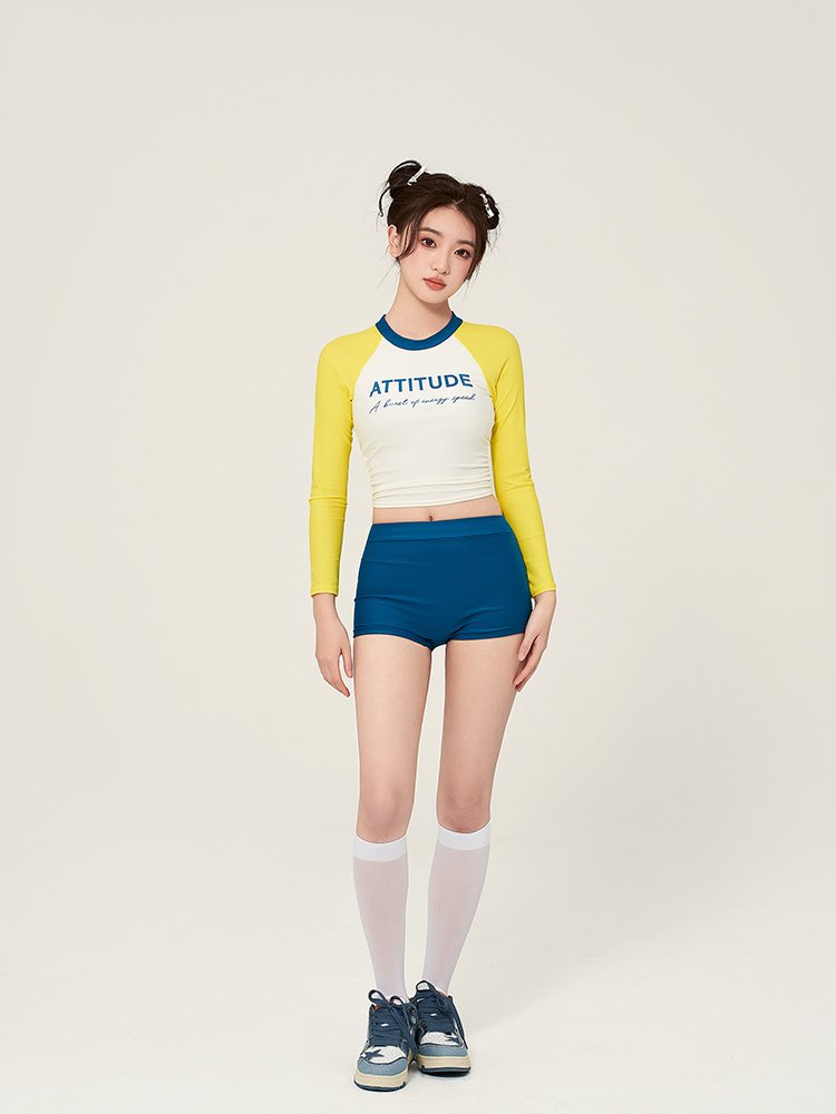 The lady with a sunscreen bathing suit, an adult, has a 2024 flattened seaside diving suit