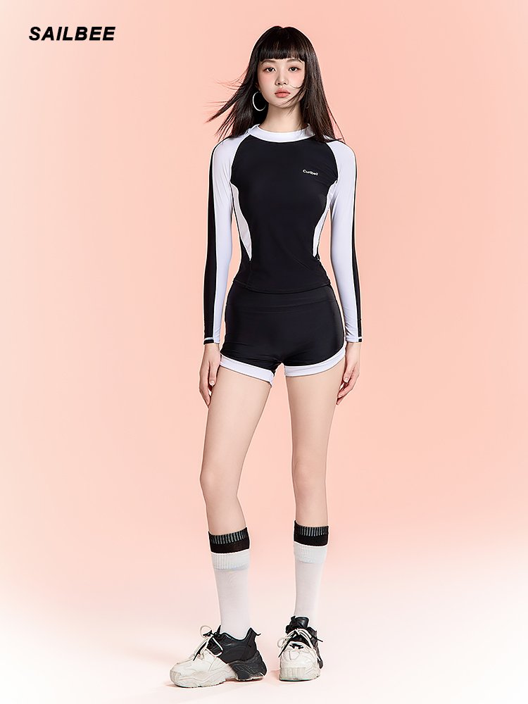 The sunscreen bathing suit girl, a skinny scrawl diver, a long-sleeved sweatsuit, a spa bathing suit