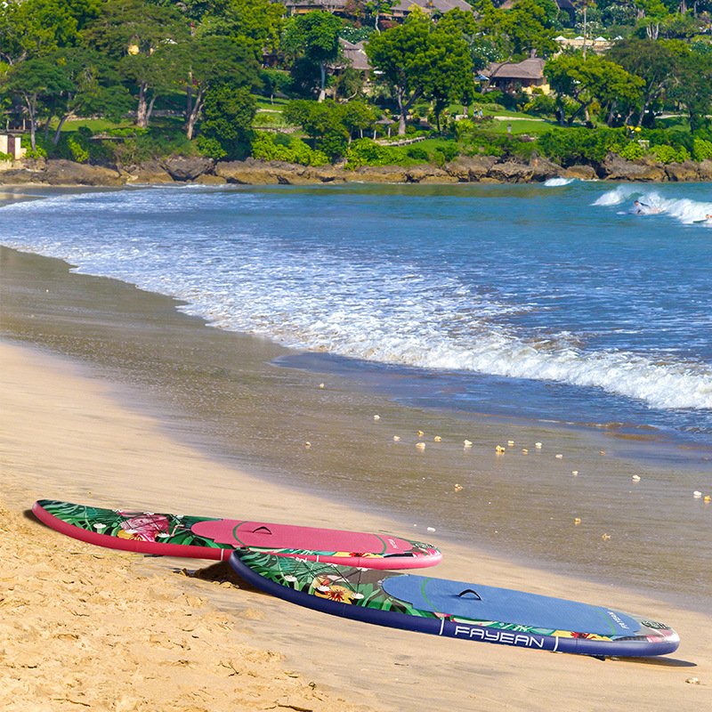 Power surfboards race to inflate oscillations