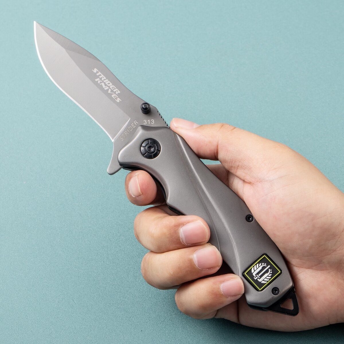 The U.S. is importing a steel-protected knife