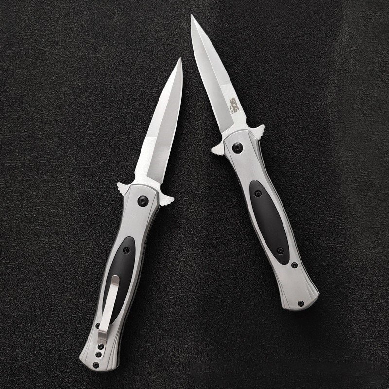 An outdoor multi-purpose folding knife with a high-heavy fruit knife in a field vehicle for a camping knife