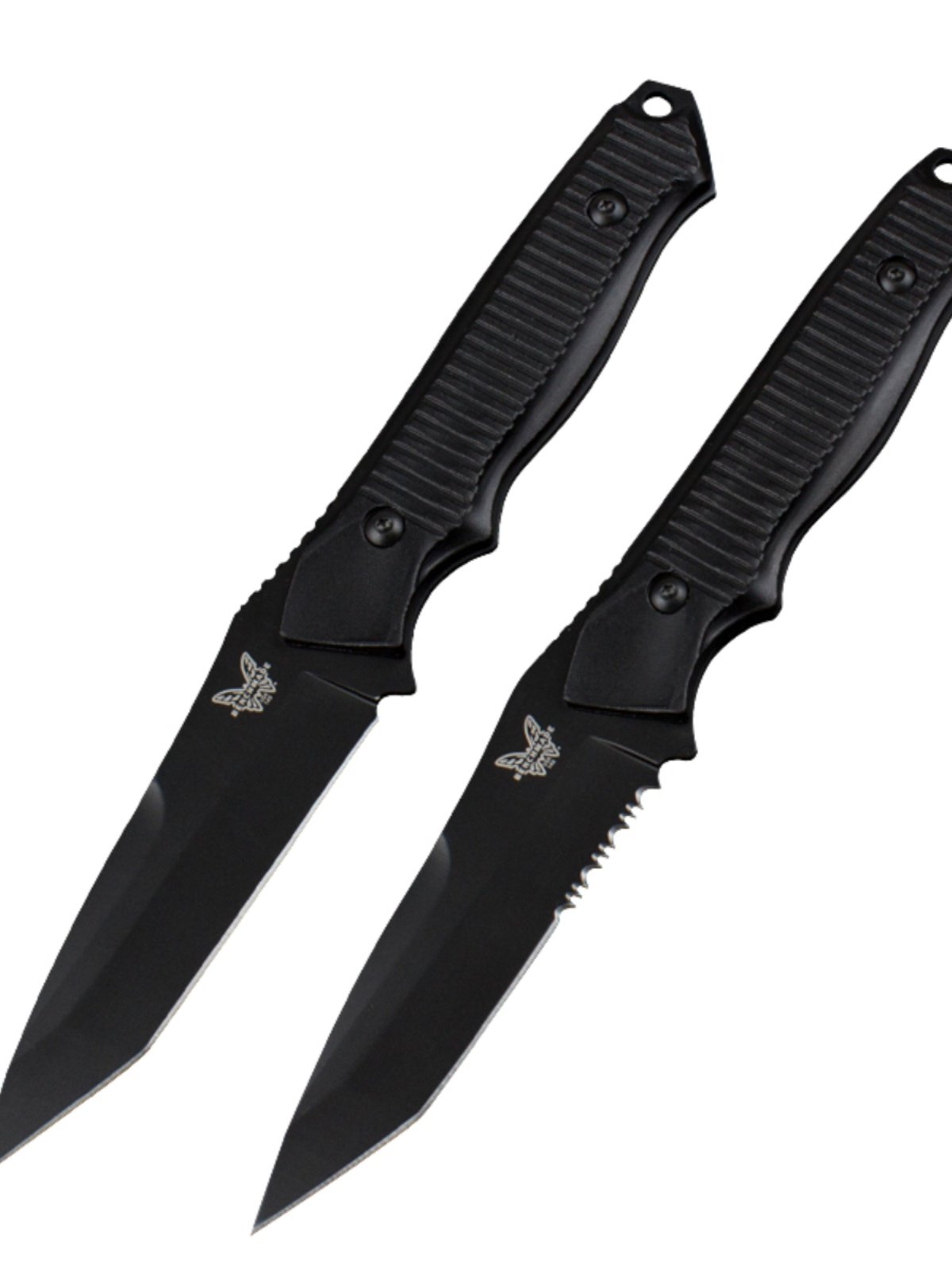 THE CAMPING EQUIPMENT FOR SURVIVAL OUTSIDE THE HOUSE HAS A SHARP BM140BK HUNTING KNIFE, A MULTIPURPOSE KNIFE