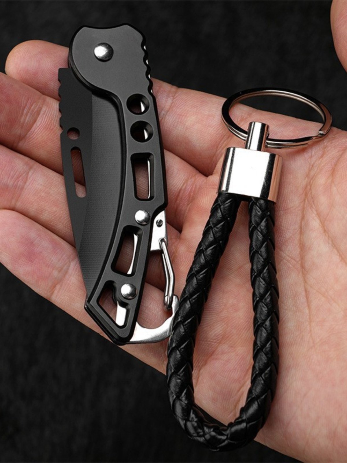 Xinjiang Mail and Fruit Sword mini-slashed with a high-strength, sharp-keyd knife and a handiwork