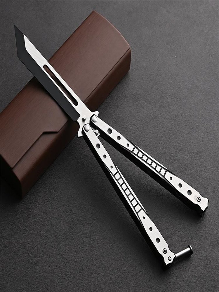 butterfly folding knife unblended body-proofing knife csgo practicing toy-swipe, steel-swipe new hands training comb