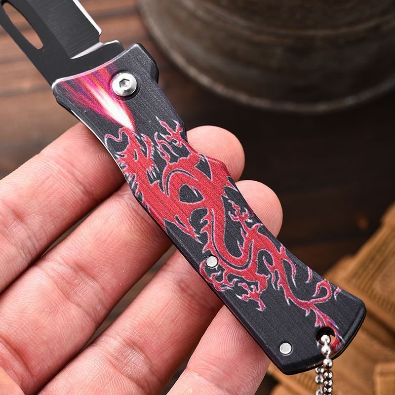 The exterior knife folds the field life knife, and he goes with it to camp with the fruit knife
