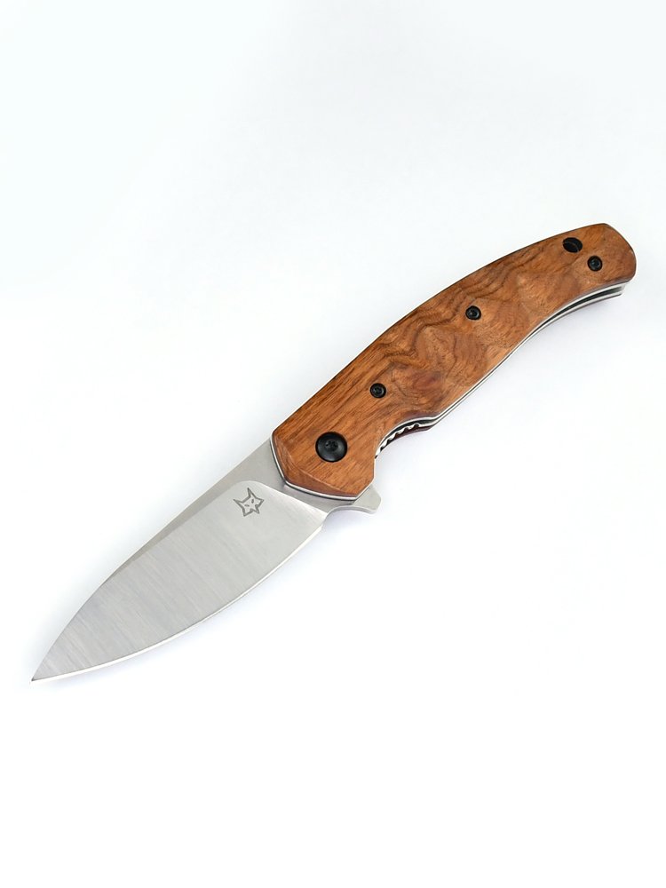 A new fox with a high-strength sharp fielding knife and a sharp-stringed fruit knife