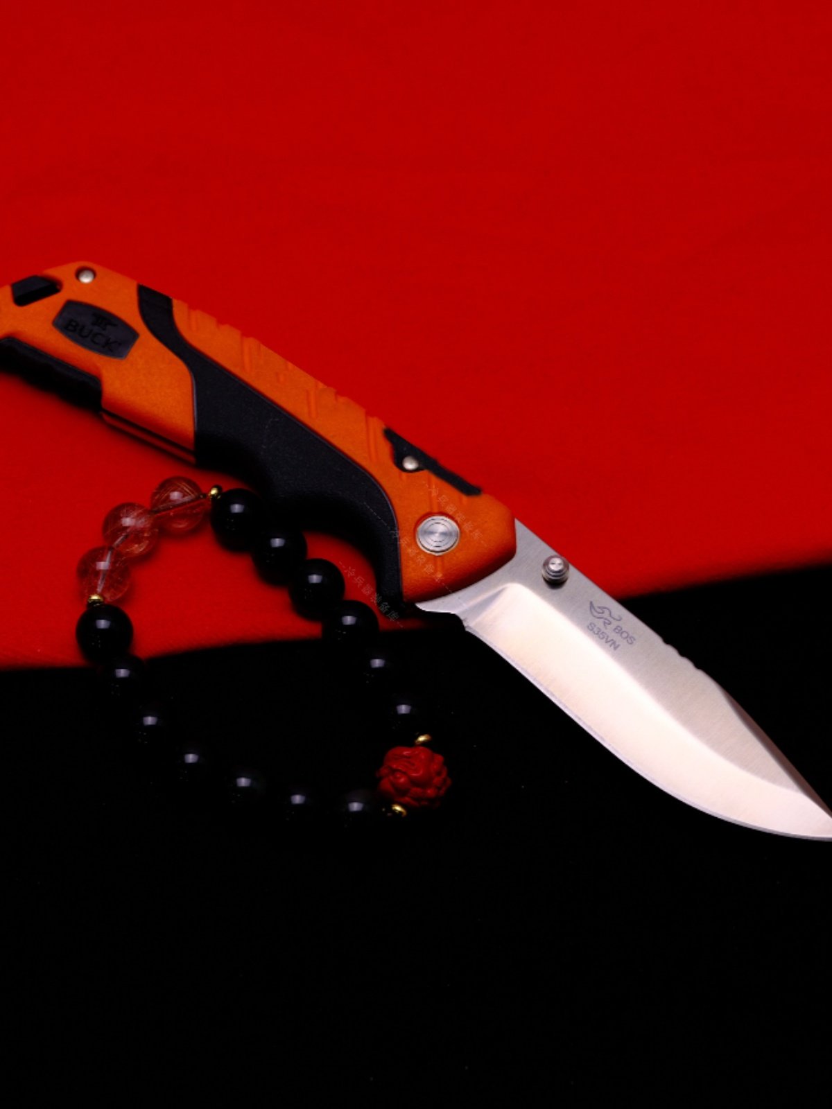 THE U.S. ORIGINAL BUCKBAK 661 OUTDOOR CAMPING TOOL WAS SHARP AND HARD TO FOLD FRUIT KNIVES WITH YOUR DEFENSIVE BODY