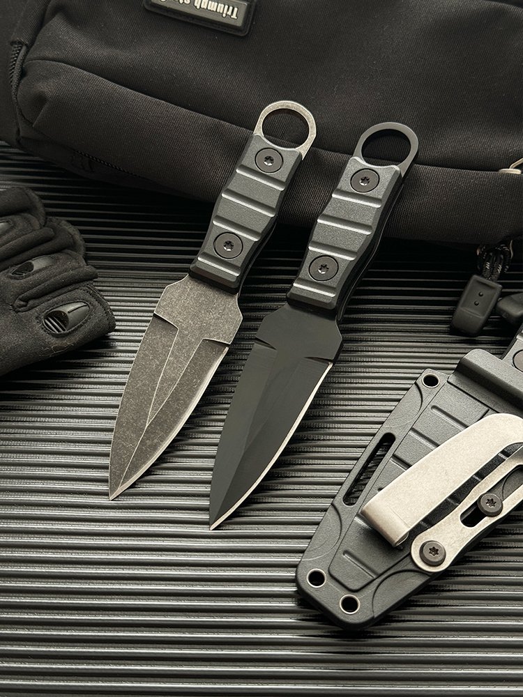 An outdoor defense is better than a straight-divide field survival tactical knife with a fruit knife on the camp